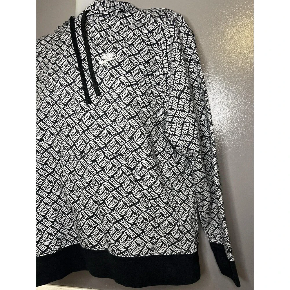 Nike Hoodie Mens Large Black Allover Graphic Logo Fleece Pullover Sweatshirt